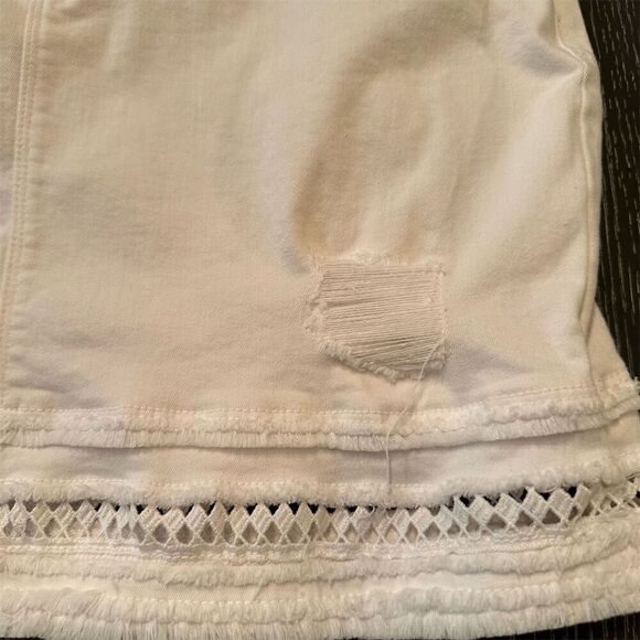 White House Black Market Denim Mini Skirt Off-White Stretch Size 4 - Picture 3 of 11